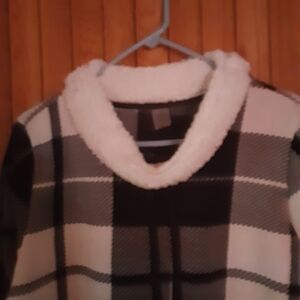 St John's Bay black and white plaid sweater with faux fur collar